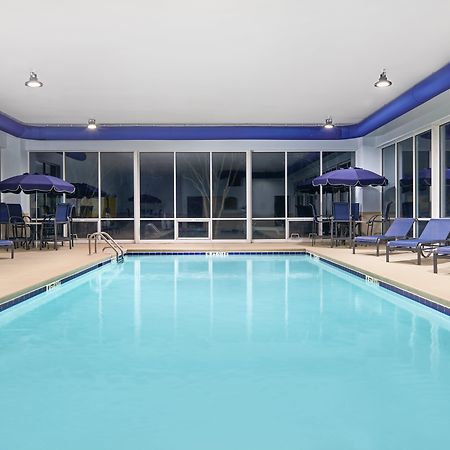 Holiday Inn Express & Suites I-26 & Us 29 At Westgate Mall By Ihg Спартанбърг Екстериор снимка