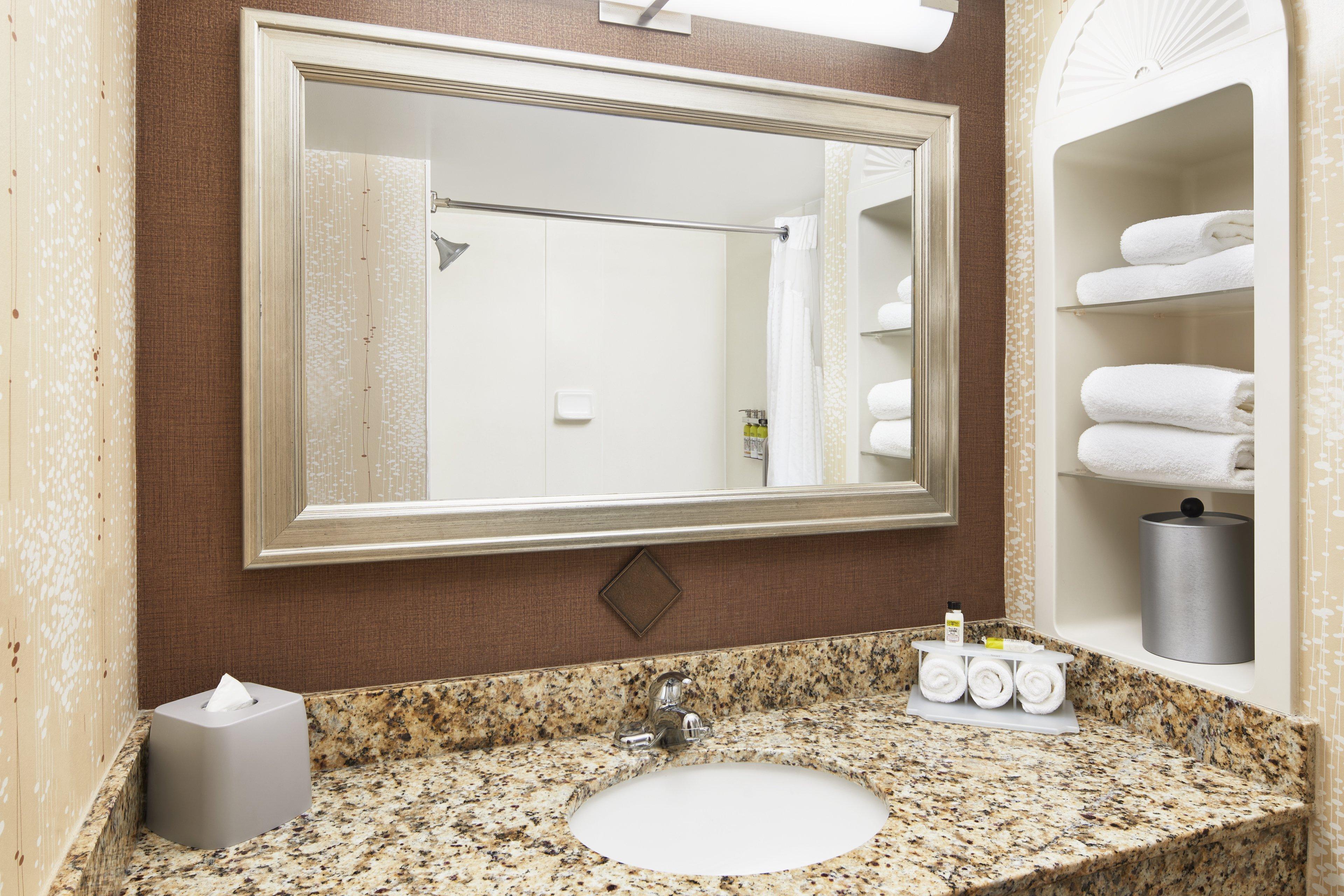 Holiday Inn Express & Suites I-26 & Us 29 At Westgate Mall By Ihg Спартанбърг Екстериор снимка