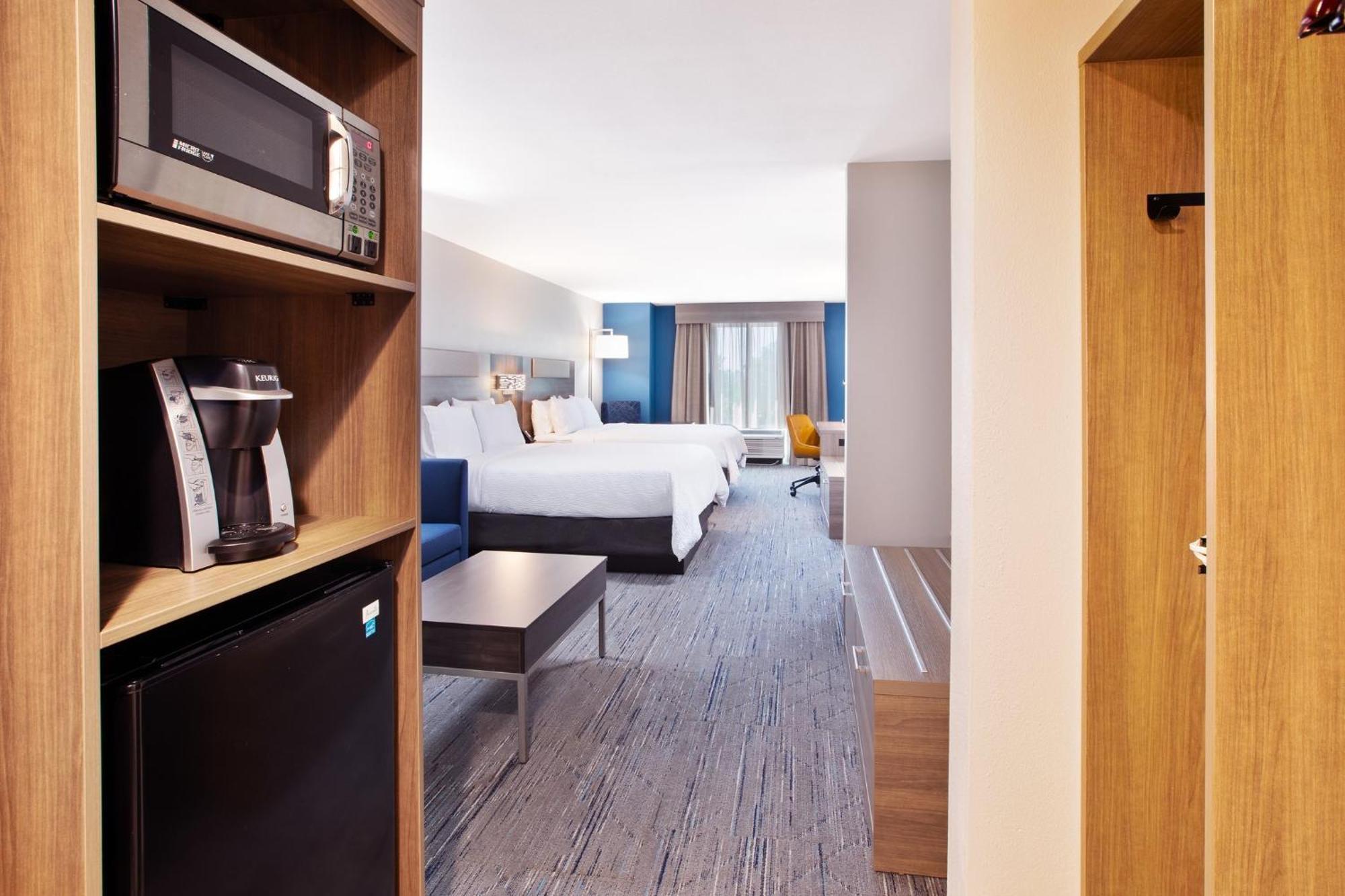 Holiday Inn Express & Suites I-26 & Us 29 At Westgate Mall By Ihg Спартанбърг Екстериор снимка